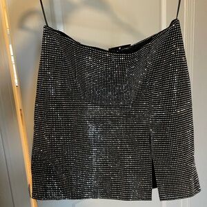 Elegant Black and White Checkered Skirt